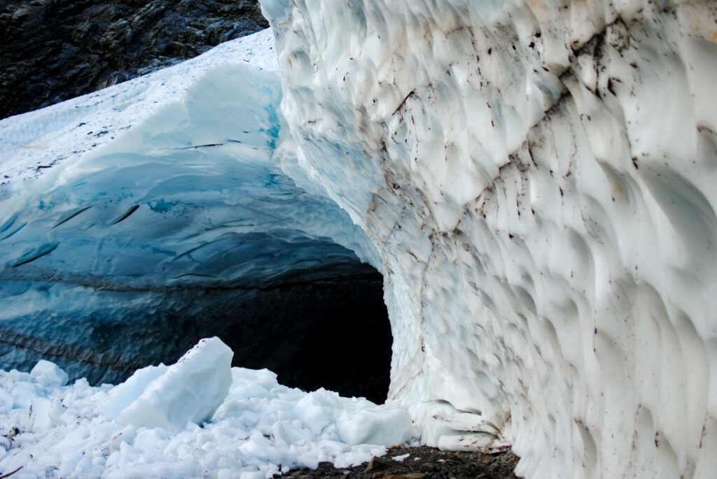 2014 Big Four Ice Caves 2