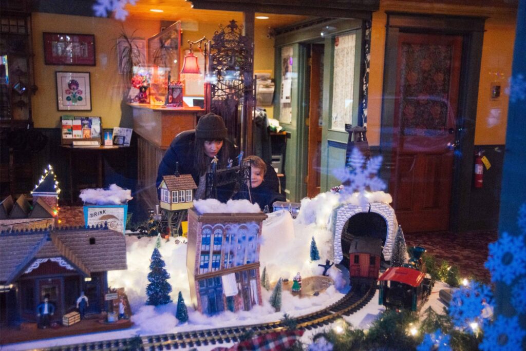 2024 - Port Townsend Tree Lighting 8